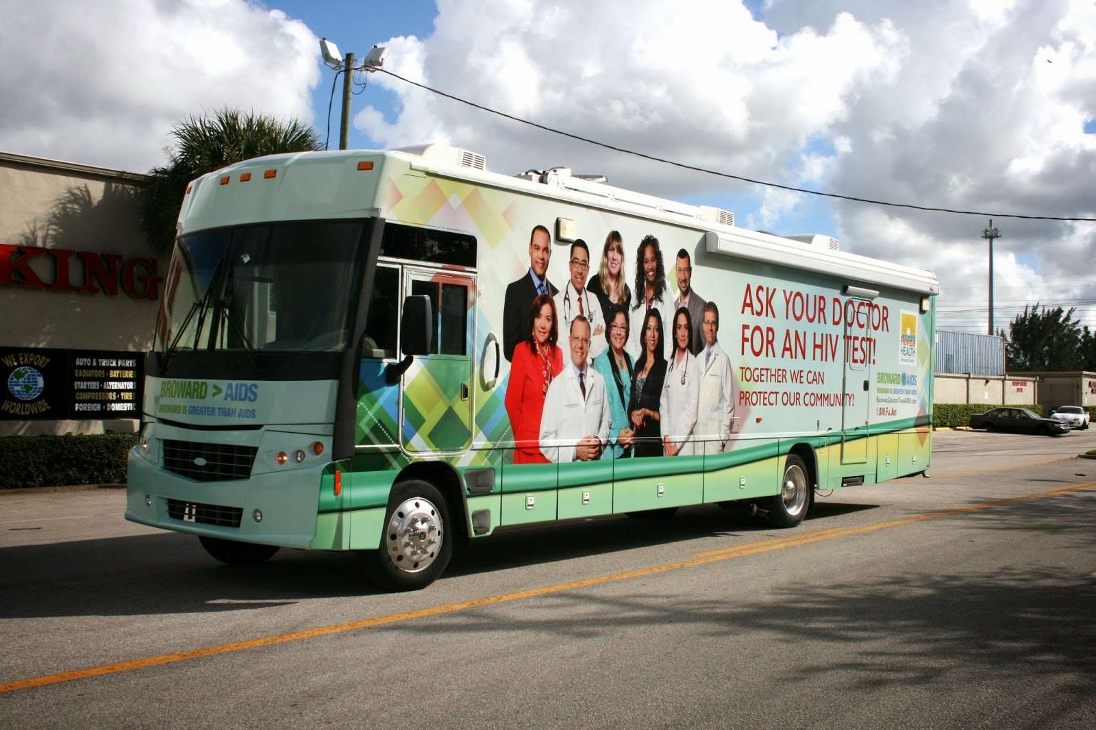 RV Bus 3M Vehicle Wrap Fort Lauderdale Florida | Florida Dept of Health Broward Greater Than Aids Wrap