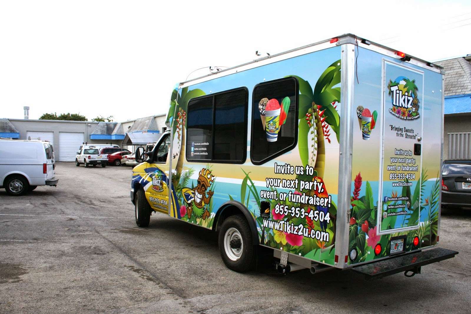Fort Lauderdale Custom Food Truck Vinyl Graphic Wrap