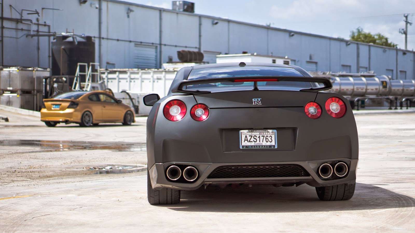 Boca Raton Florida Nissan GTR Matte Black Vinyl Car Wrapping | Car Wrap Solutions