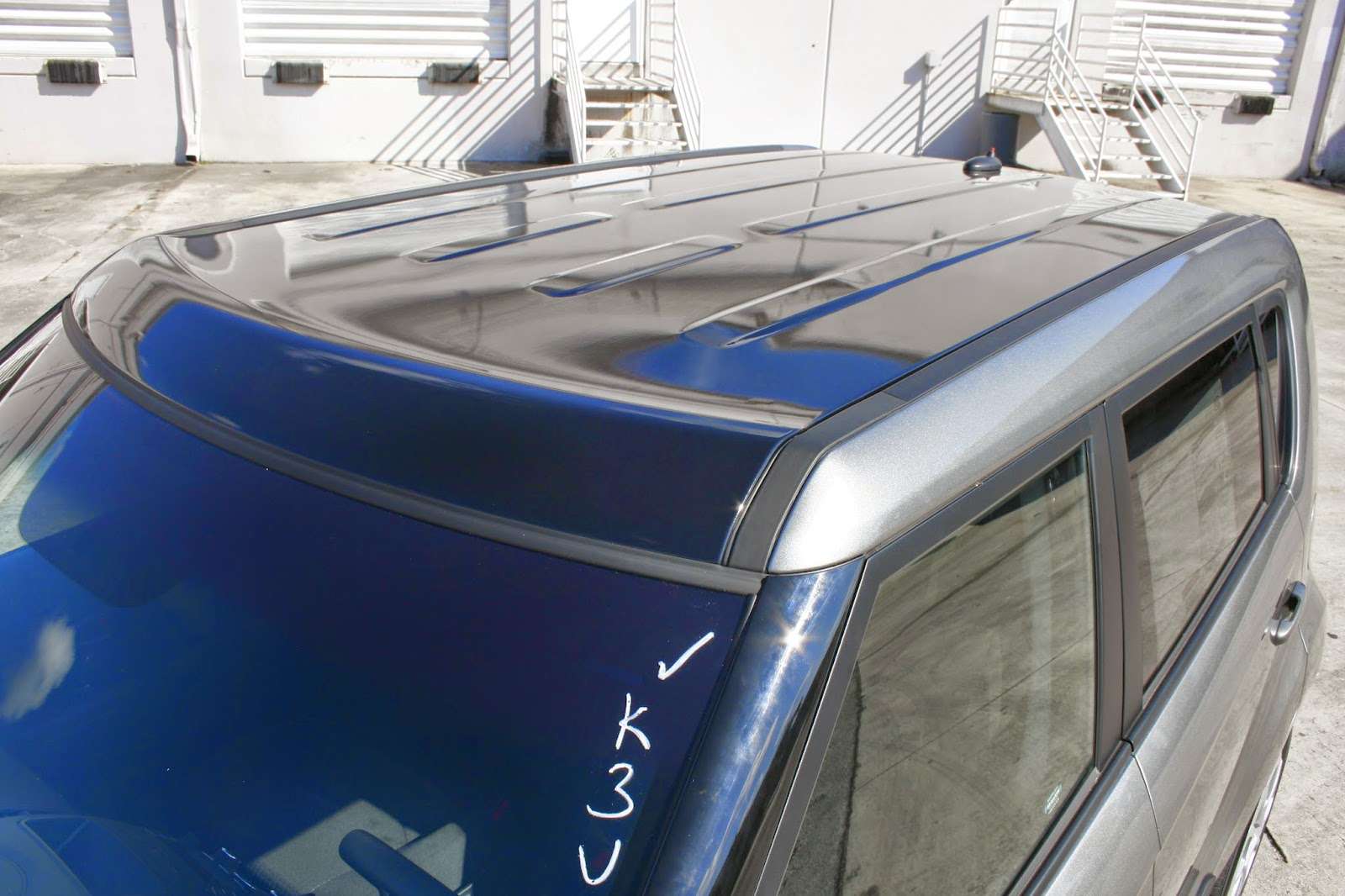 Kia Soul Vinyl Panoramic Roof Wrap & Vinyl Rally Stripes Miami Florida